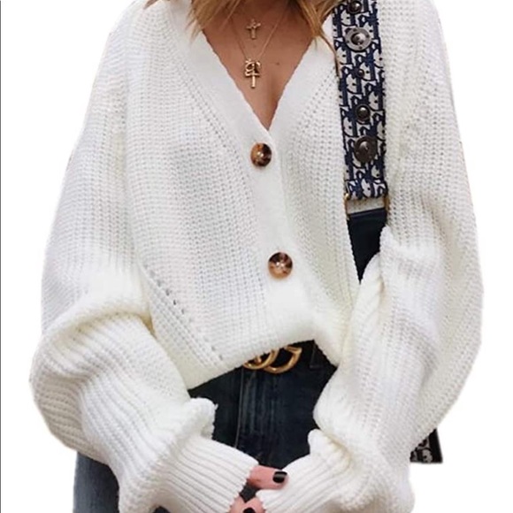 White button up sweater - Picture 3 of 4